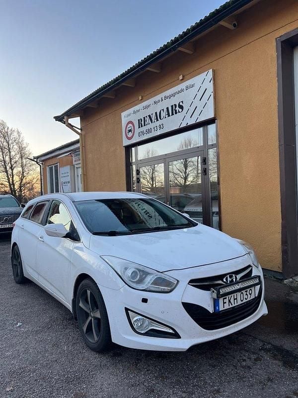 Begagnad 2013 Hyundai i40 Kombi | 44 900 kr (Bra pris) - Bild 1/4