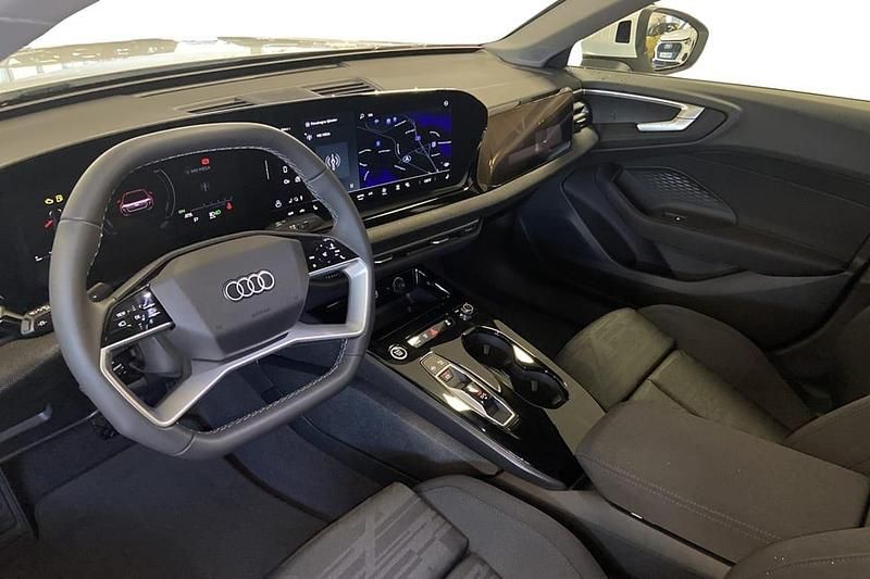 Ny Audi A5 Comfort 303 HK (222 kW) 2025 Vit Sportkupé