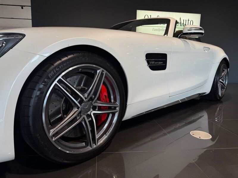 Begagnad Mercedes AMG GT C AMG 558 HK (410 kW) 2017 Vit Sportkupé