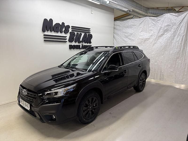 Svart Ny 2025 Subaru Outback Kombi | 476 800 kr - Bild 1/4
