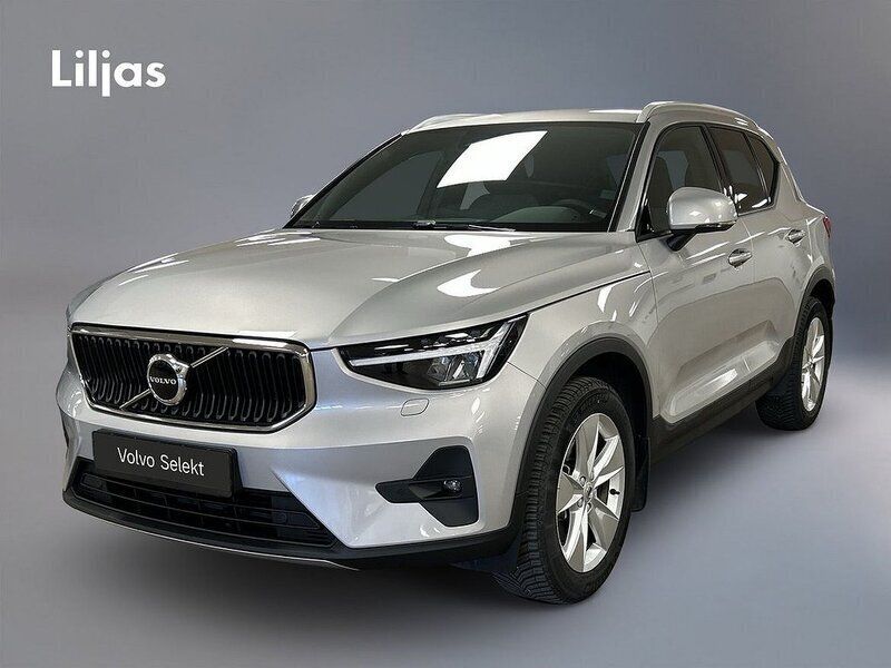 Silver Begagnad 2024 Volvo XC40 Core SUV | 345 000 kr (Bra pris) - Bild 1/4
