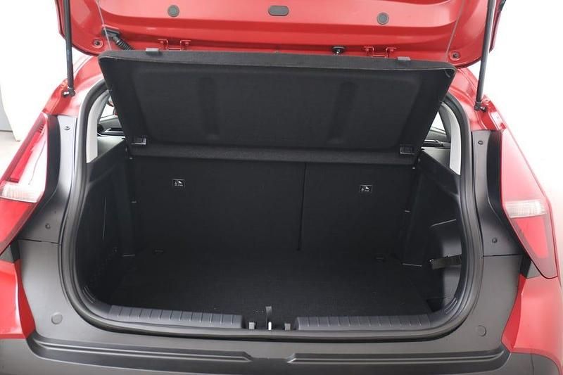 Ny Hyundai Bayon Essential 90 HK (66 kW) 2025 Dragon red SUV