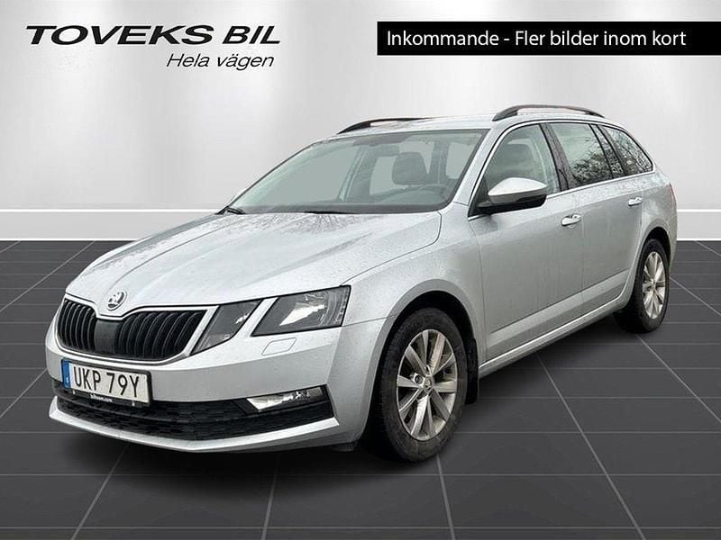 Silver Begagnad 2020 Skoda Octavia Ambition Kombi | 149 900 kr (Bra pris) - Bild 1/3