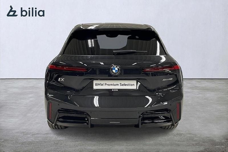 Begagnad BMW iX M Sport 400 kW (544 HK) 2026 Svart SUV