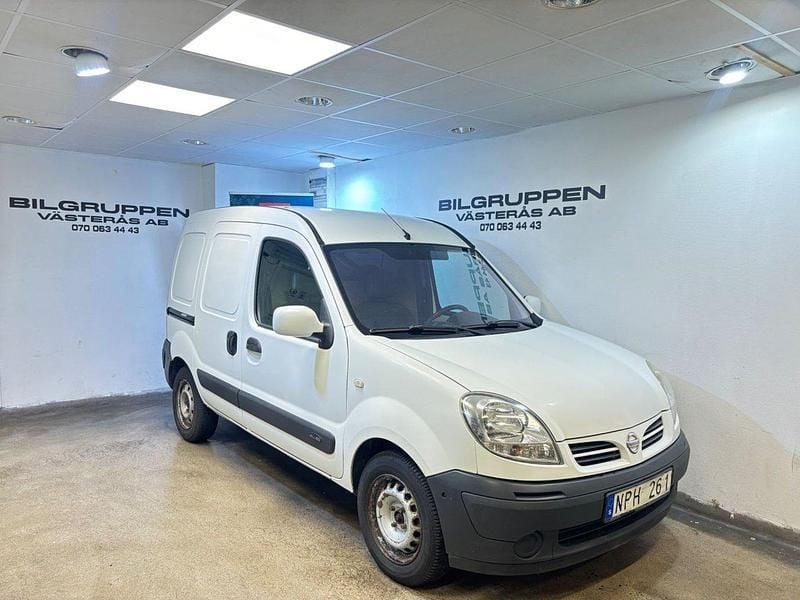 Vit Begagnad 2008 Nissan Kubistar Van | 24 900 kr - Bild 1/4