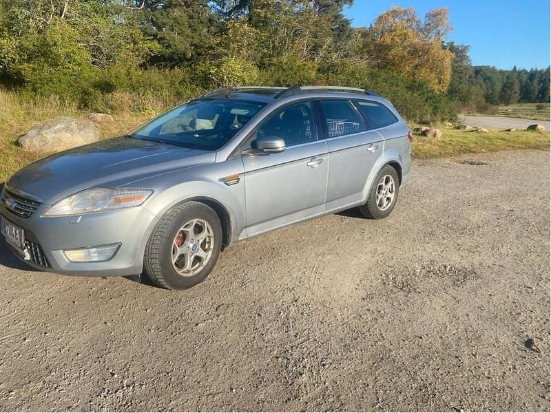 Grå Begagnad 2010 Ford Mondeo Trend Kombi | 26 500 kr (Bra pris) - Bild 1/4