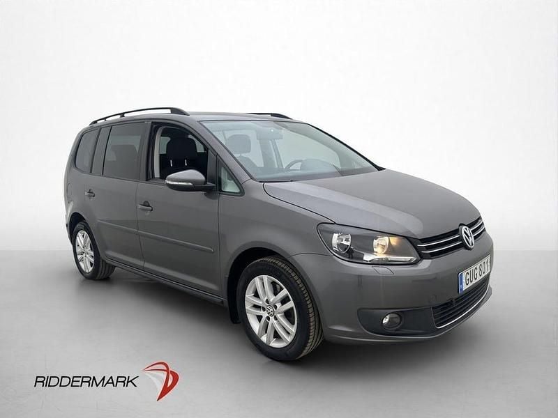 Begagnad VW Touran 140 HK (102 kW) 2015 Grå Minibuss