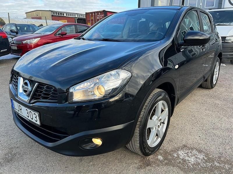 Begagnad Nissan Qashqai 141 HK (103 kW) 2011 Svart SUV