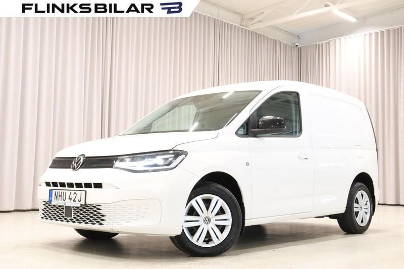 Vit Begagnad 2021 VW Caddy Minibuss | 249 900 kr (Marknadspris) - Bild 1/4