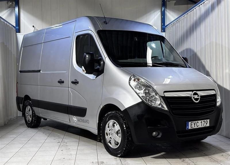 Grå Begagnad 2015 Opel Movano Van | 149 900 kr (Superpris) - Bild 1/4
