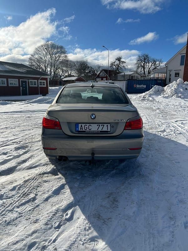 Begagnad BMW 525 218 HK (160 kW) 2008 Sedan
