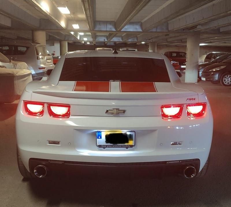 Begagnad Chevrolet Camaro SS 440 HK (323 kW) 2010