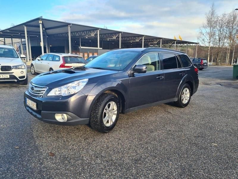 Begagnad 2012 Subaru Outback Kombi | 42 000 kr (Marknadspris) - Bild 1/3
