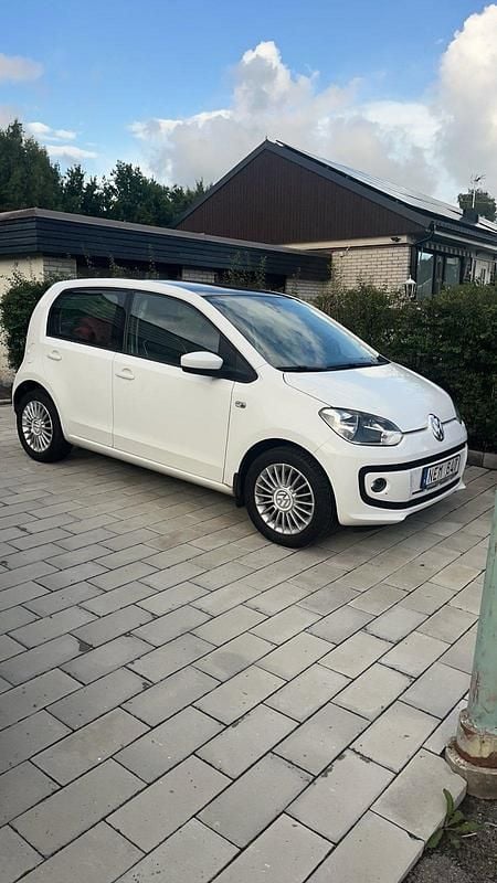 Begagnad 2013 VW up! Halvkombi | 54 900 kr - Bild 1/4