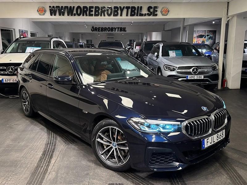 Begagnad BMW 530e M Sport 293 HK (215 kW) 2021 Svart Kombi