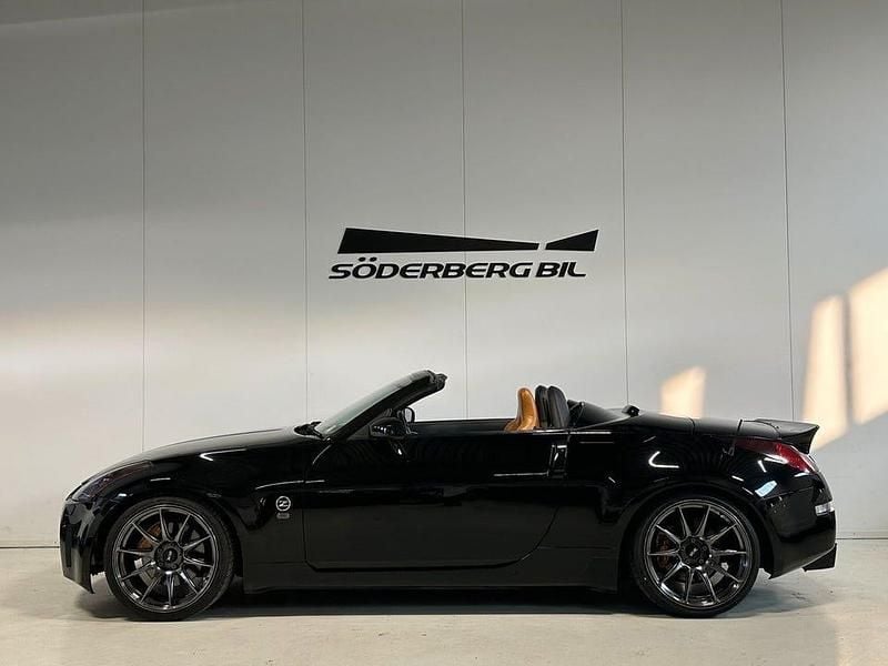 Begagnad Nissan 350Z 281 HK (206 kW) 2005 Svart Cab
