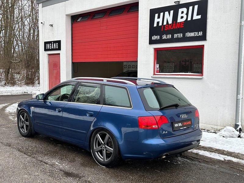 Begagnad Audi A4 140 HK (102 kW) 2007 Mörkblå Kombi