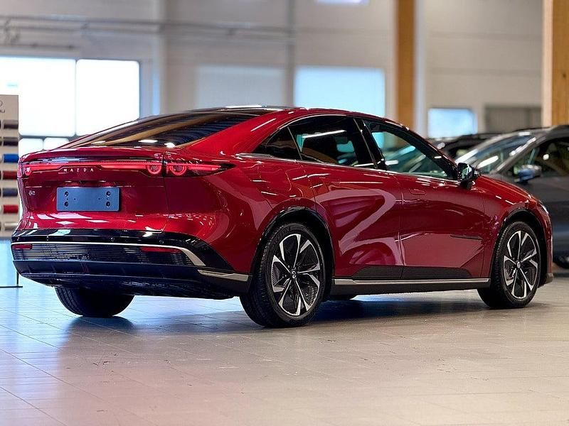 Ny Mazda 6e Takumi-Line 189 kW (258 HK) 2025 Röd Sedan