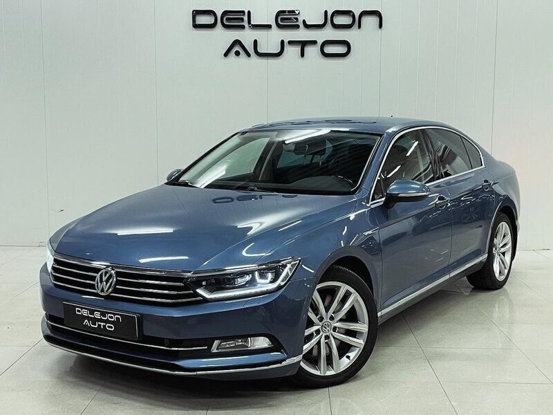 Blå Begagnad 2015 VW Passat Sedan | 179 900 kr (Marknadspris) - Bild 1/4