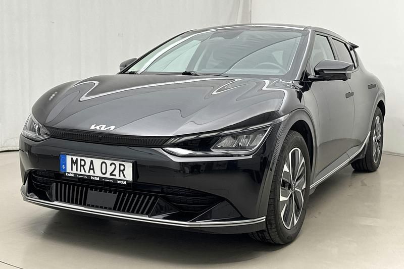 Svart Begagnad 2023 Kia EV6 SUV | 305 000 kr (Superpris) - Bild 1/4