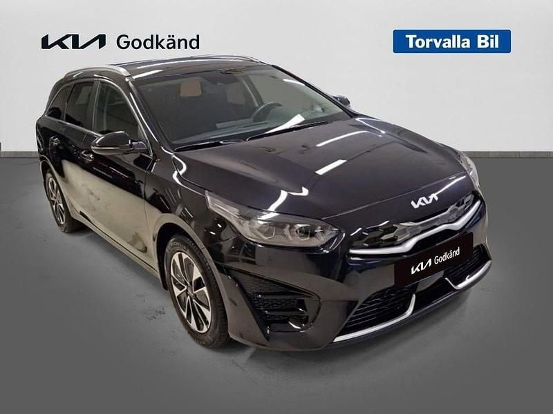 Begagnad Kia Ceed Sportswagon 141 HK (103 kW) 2024 Svart Kombi