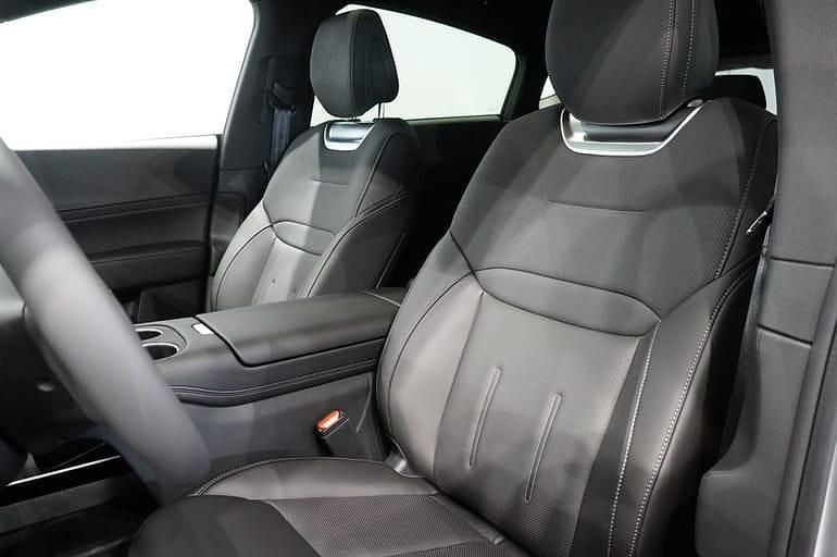 Begagnad XPENG G6 213 kW (290 HK) 2025 Silver SUV