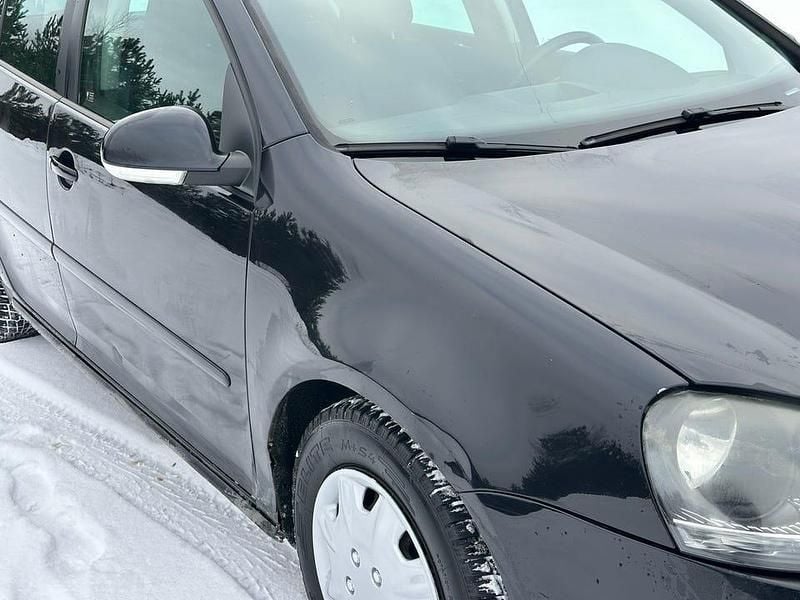 Begagnad VW Golf VI 140 HK (102 kW) 2008 Halvkombi