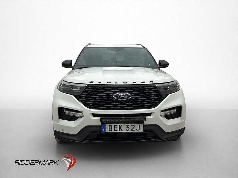 Begagnad Ford Explorer ST 457 HK (336 kW) 2020 Vit SUV
