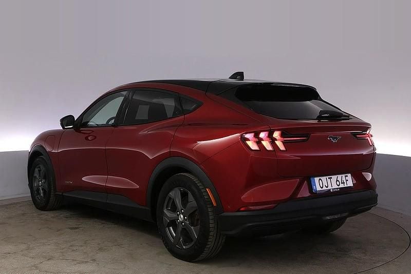 Begagnad Ford Mustang Mach-E Standard Range 197 kW (269 HK) 2022 Röd SUV