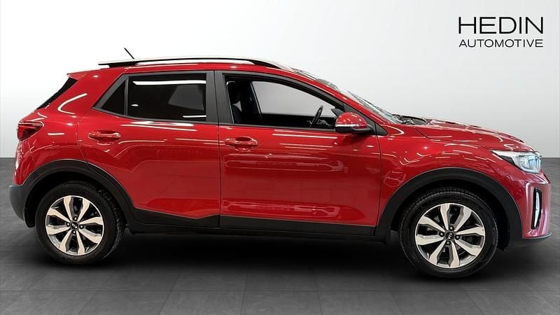 Begagnad Kia Stonic Advance 120 HK (88 kW) 2020 Röd SUV