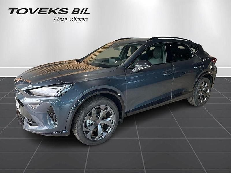 Mörkgrå (magnetic tech metallic) Ny 2025 Cupra Formentor SUV | 450 300 kr (Dyr) - Bild 1/4