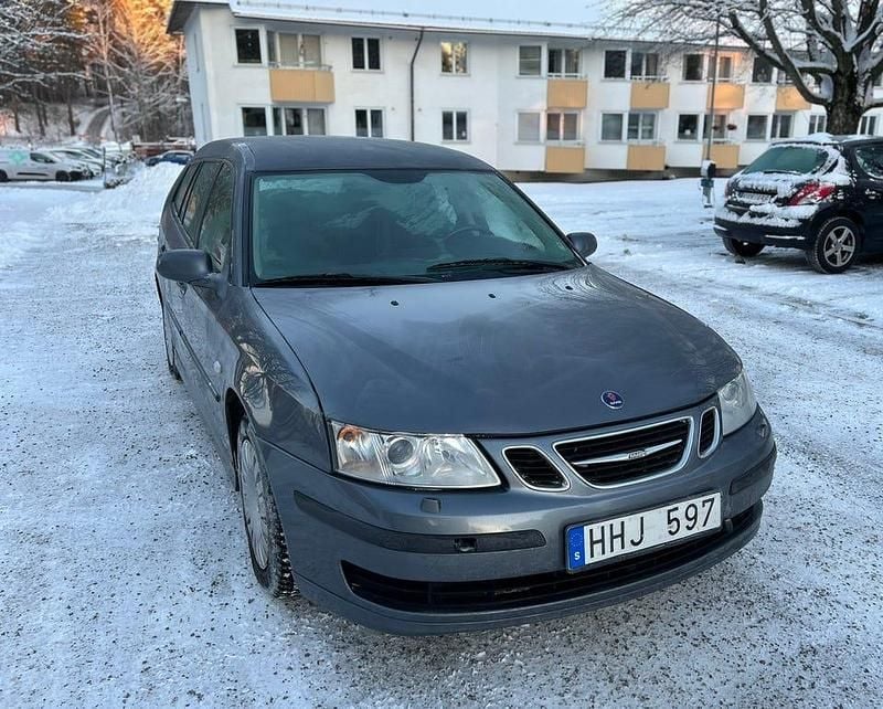 Mörkgrå Begagnad 2007 Saab 9-3 Kombi | 24 995 kr (Bra pris) - Bild 1/4