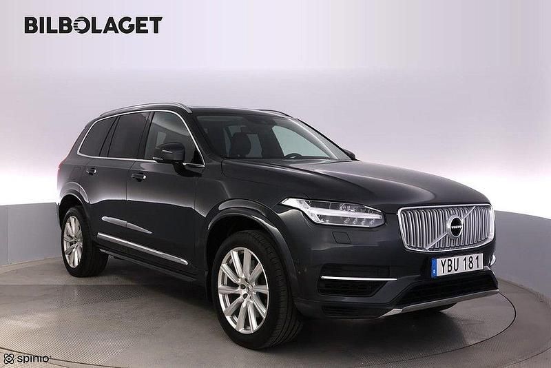 Grå Begagnad 2016 Volvo XC90 Inscription SUV | 289 800 kr (Marknadspris) - Bild 1/4
