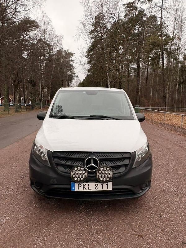 Begagnad Mercedes Vito 136 HK (100 kW) 2017 Van