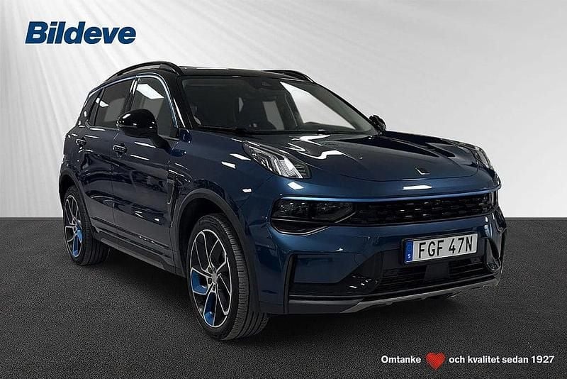 Begagnad Lynk & Co 01 264 HK (194 kW) 2022 Blå SUV