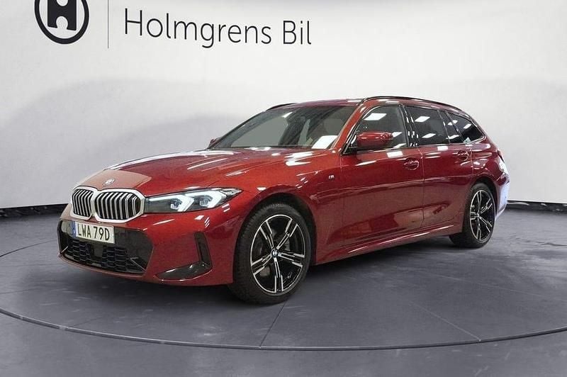 Begagnad BMW 330 M Sport 292 HK (214 kW) 2025 Fire red metallic Kombi