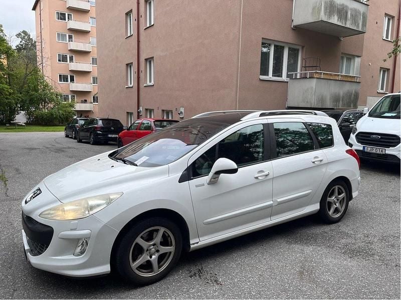 Vit Begagnad 2010 Peugeot 308 Kombi | 9 000 kr - Bild 1/4