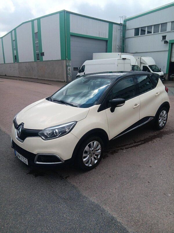 Begagnad 2015 Renault Captur SUV | 95 000 kr (Marknadspris) - Bild 1/4