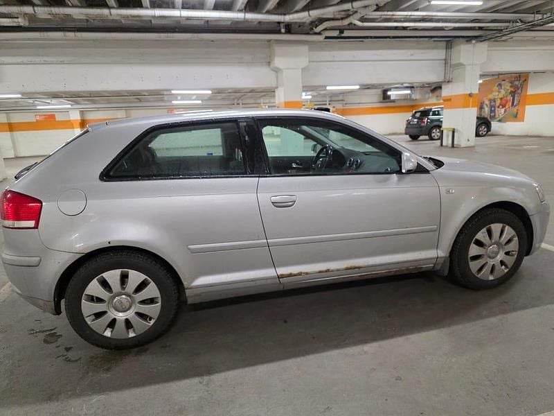 Begagnad Audi A3 102 HK (75 kW) 2006 Halvkombi