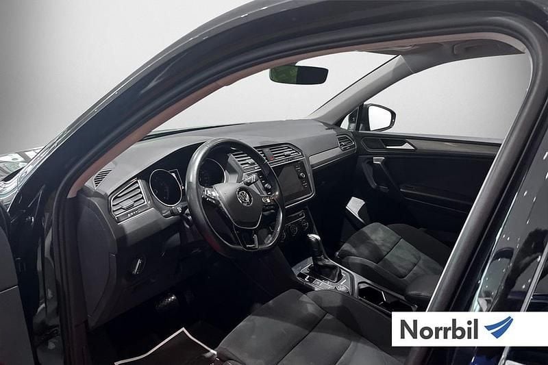 Begagnad VW Tiguan Allspace 190 HK (139 kW) 2021 Svart SUV