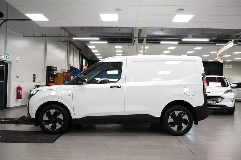 Ny Ford Courier Trend 100 kW (136 HK) 2025 Frozen white Minibuss