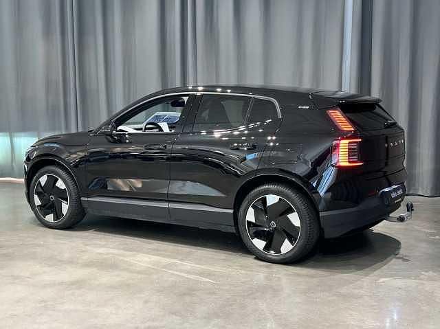 Begagnad Volvo EX30 Single Motor Extended Range 202 kW (275 HK) 2024 Svart SUV