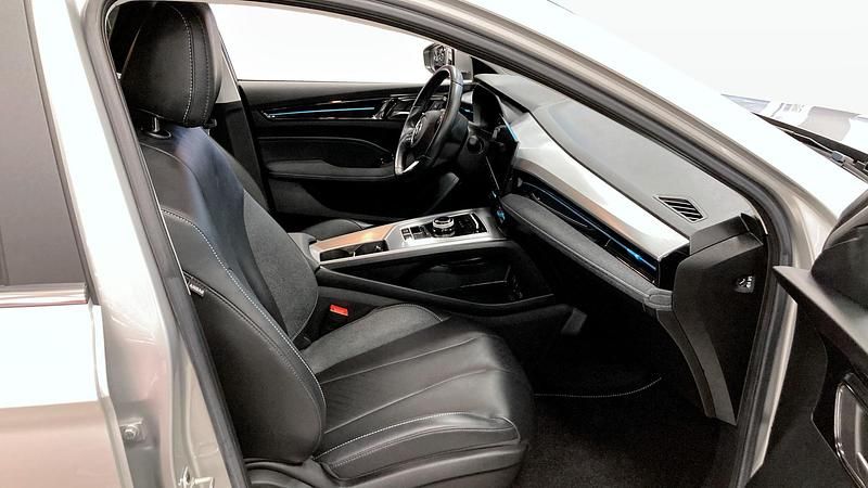 Begagnad MG MG5 EV 130 kW (177 HK) 2022 Grå Kombi