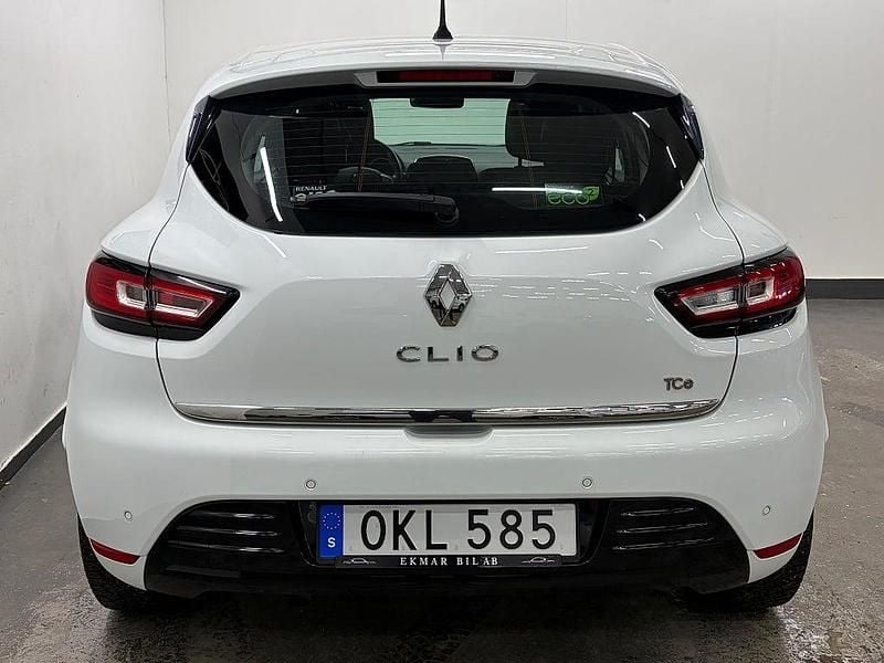 Begagnad Renault Clio IV 90 HK (66 kW) 2016 Vit Halvkombi