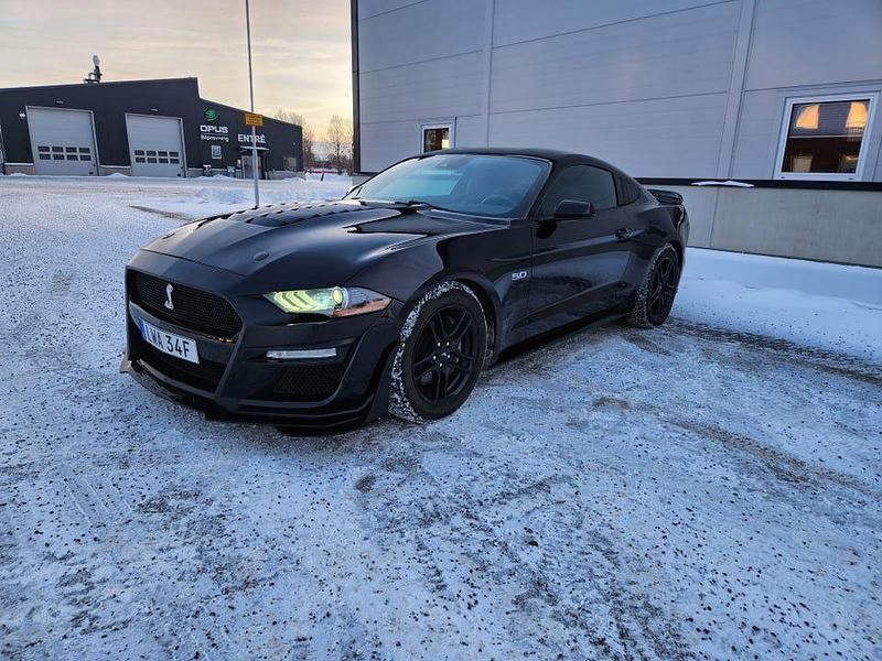 Begagnad 2021 Ford Mustang GT | 394 900 kr - Bild 1/4