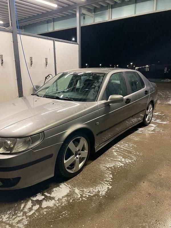 Begagnad Saab 9-5 Aero 250 HK (183 kW) 2004