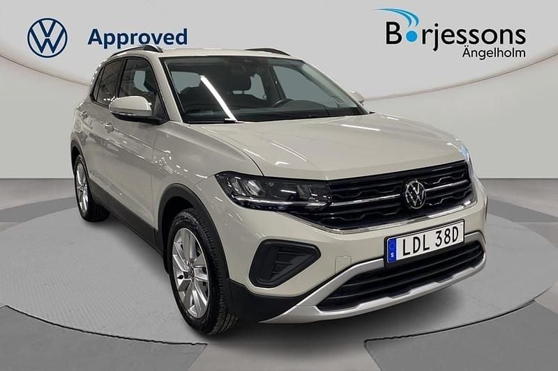 Ljusgrå Begagnad 2024 VW T-Cross SUV | 229 000 kr (Lite dyr) - Bild 1/4
