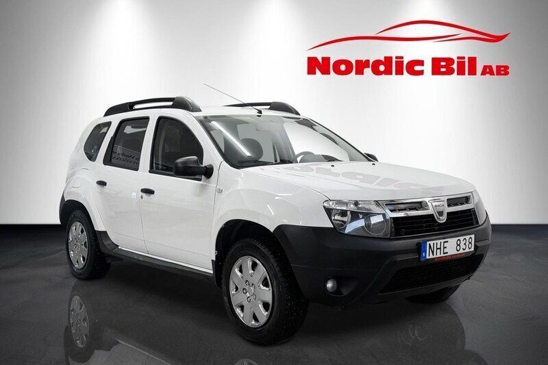 Vit Begagnad 2013 Dacia Duster SUV | 89 900 kr (Marknadspris) - Bild 1/4