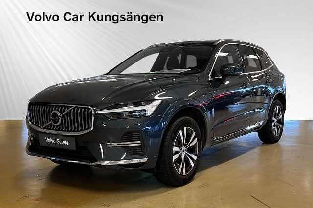 Vit Begagnad 2024 Volvo XC60 Core SUV | 514 900 kr (Bra pris) - Bild 1/3