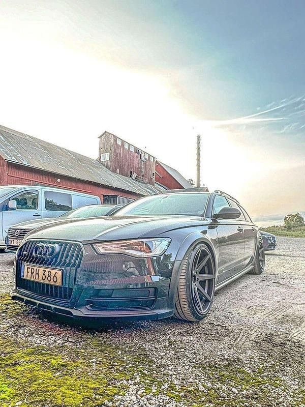 Svart Begagnad 2015 Audi A6 Allroad Ambition Kombi | 160 000 kr (Marknadspris) - Bild 1/3